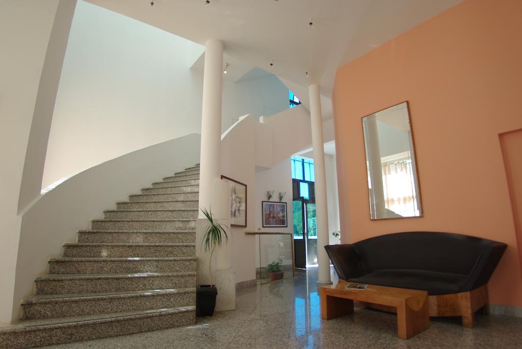 Hotel Sv. Mihovil Trilj Kültér fotó