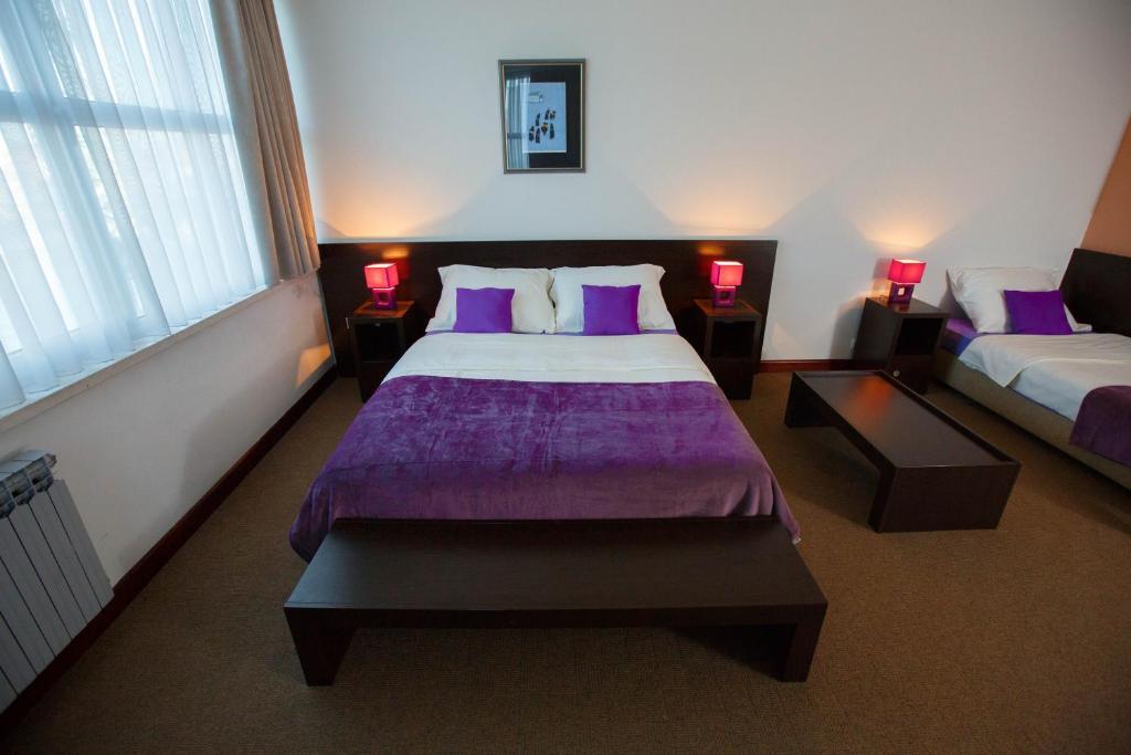 Hotel Sv. Mihovil Trilj Szoba fotó