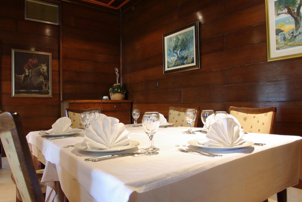 Hotel Sv. Mihovil Trilj Kültér fotó